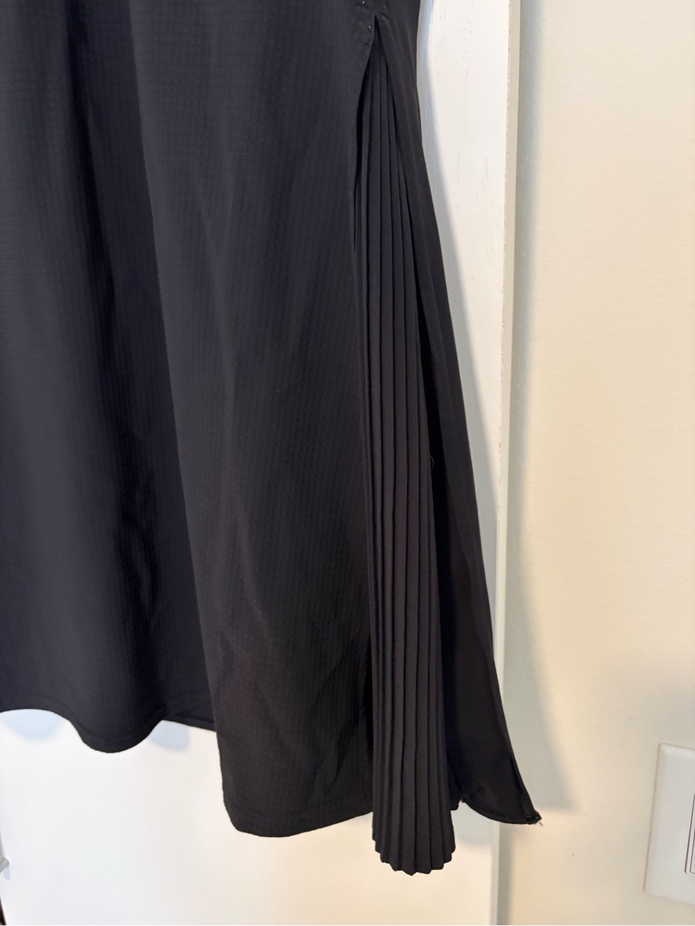 lululemon Grid-Texture Sleeveless Tennis Dress in Black - Picture 8 of 14
